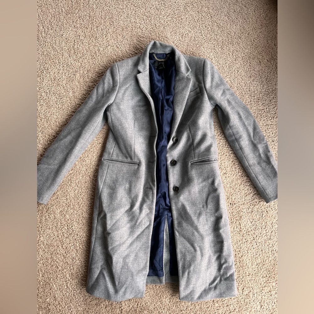 Grey J Crew Coat - size 0. Material: 100% wool with polyester lining.
